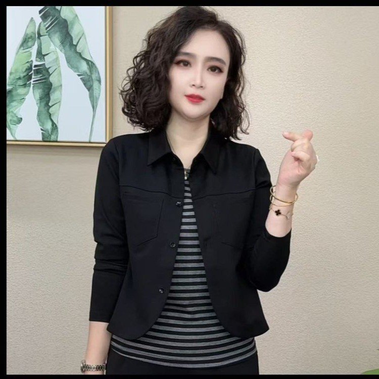 一件代发直播爆款2025秋季新款时尚翻领条纹洋气百搭减龄打底衫女|undefined