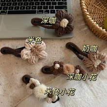 �nϵ��̖ë����������A���X�׸߼���һ�ֱP�lץ�AŮ�ﶬ���|�l�A