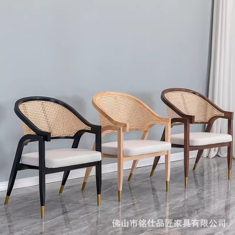 Silla de comedor de madera maciza para restaurante