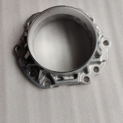 Suitable for Dongfeng and Sinotruk vehicles; ZF transmission cylinder end cover/rear cover for the second shaft, part number 1325.331.006 (Other drive systems)