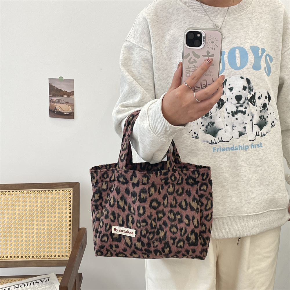 311021 Simple ins retro style woolen multi-color handbag for women, 2023 new checkered autumn and winter women's bag undefined
