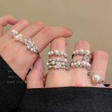 �p��С���߼��б��W���ʯ��ָŮ�_�ڿ��{������ʳָ��С�����