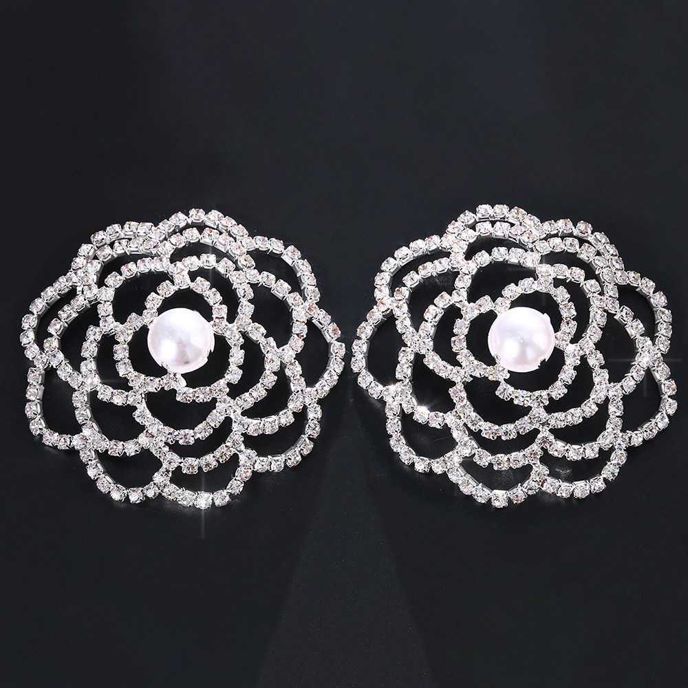 2022 nuevo caliente-venta hueco en forma de flor pegatinas de pecho de las mujeres sexy perla rhinestone pecho Pegatinas 05 image 8
