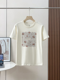 Cotton trend fashionable T-shirt with a round collar, floral print, with short sleeve