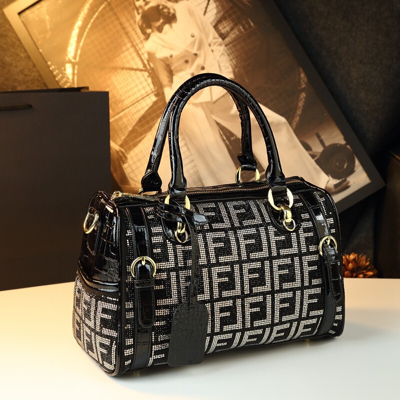 2025 New Model Genuine Leather Women's Bag, Large Capacity Pillow Bag, Leopard Print Top-Layer Cowhide Handbag, Large Shoulder Crossbody Bag 2025 New Model Genuine Leather Women's Bag, Large Capacity Pillow Bag, Leopard Print Top-Layer Cowhide Handbag, Large Shoulder Crossbody Bag