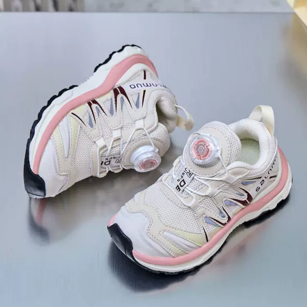 Pink single shoes