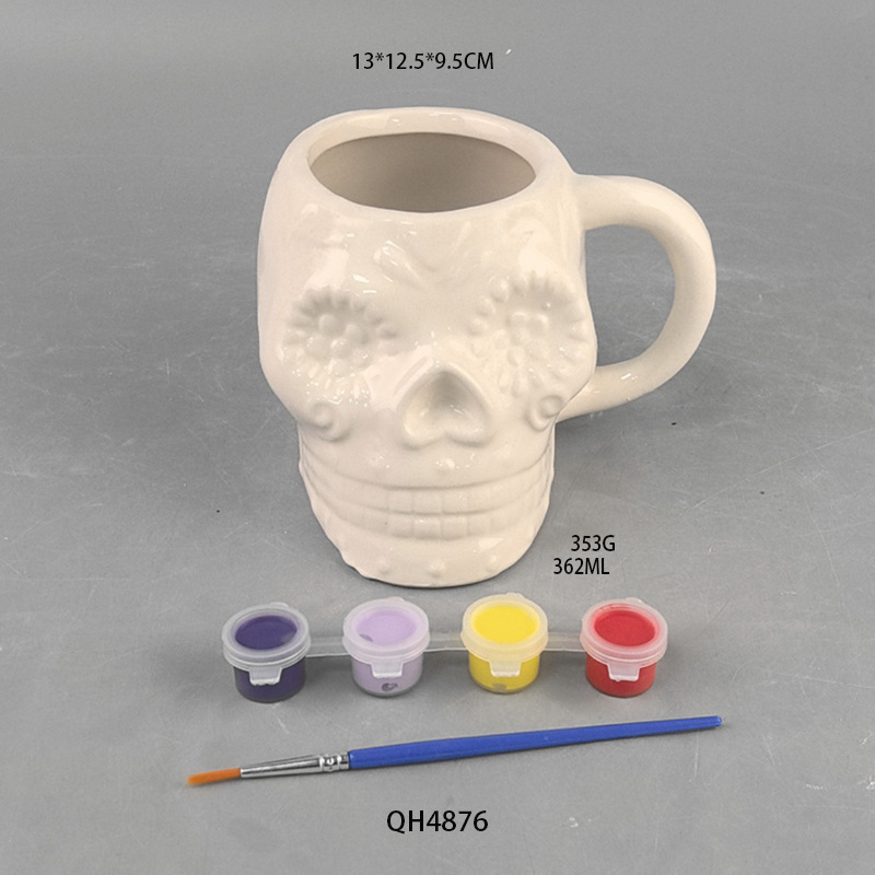 Copa de cabeza de esqueleto blanco