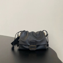 �¿�r�з���2025Ů���������ٴ�����߼�ͨ�ڴ����|�Іμ�б���