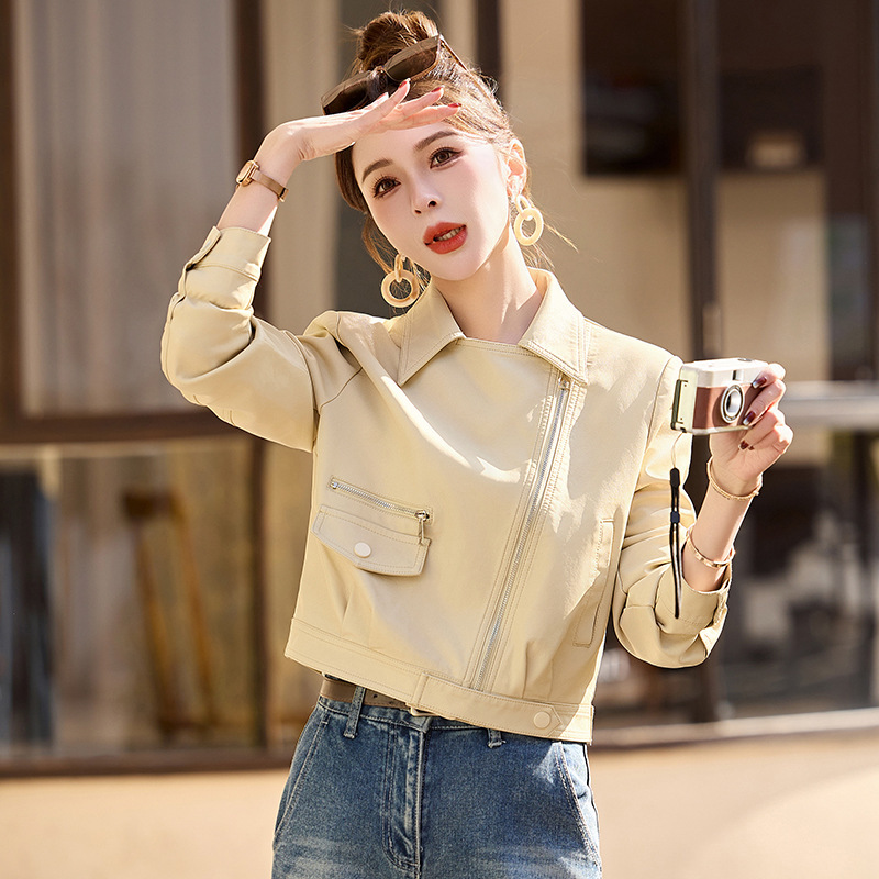 2025 Spring and Autumn New Leather Coat Women's Short Bib Suit Design Sense Casual Petite PU Leather Coat YB3563