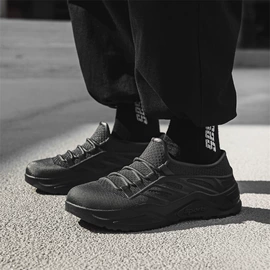 男式雨鞋;女式雨鞋;塑料拖鞋