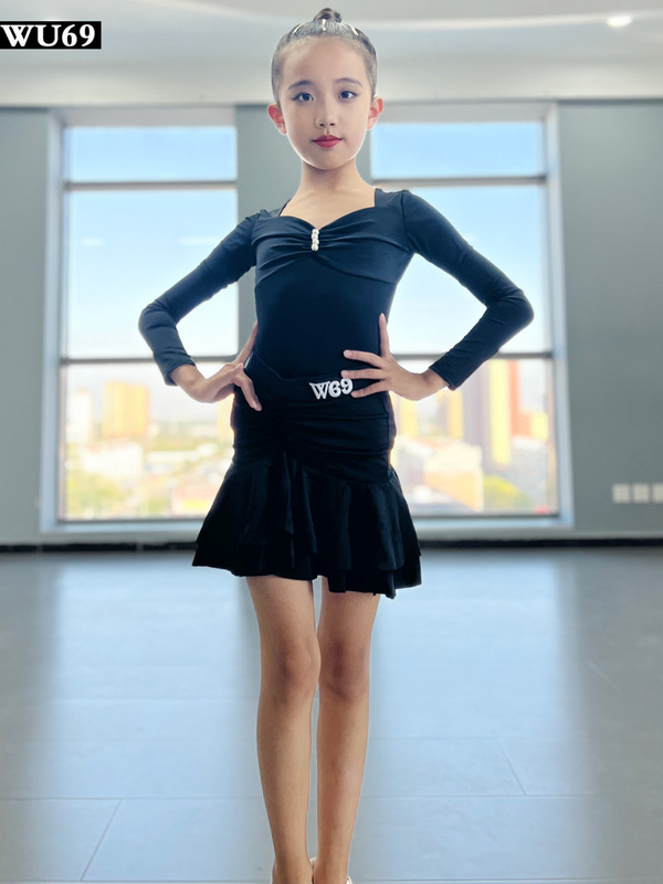 高級子供のラテンダンスの練習服の女の子の新型のダンス服のスーツの専門の子供のラテンダンスの長袖|undefined