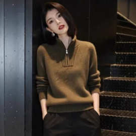 2026冬季新款时尚半拉链翻领纯色针织衫毛衣通勤风显瘦长袖上衣潮