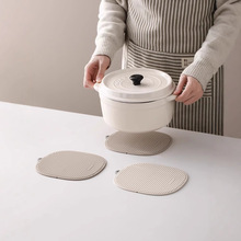 多功能隔熱墊硅膠餐桌防燙墊防滑桌面杯墊廚房耐高溫平底鍋砂鍋墊