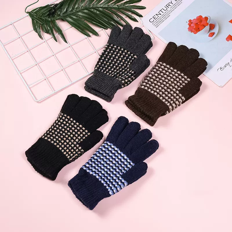 新款秋冬防寒手套批发成人加厚保暖多色可选手套百搭保暖防风防护