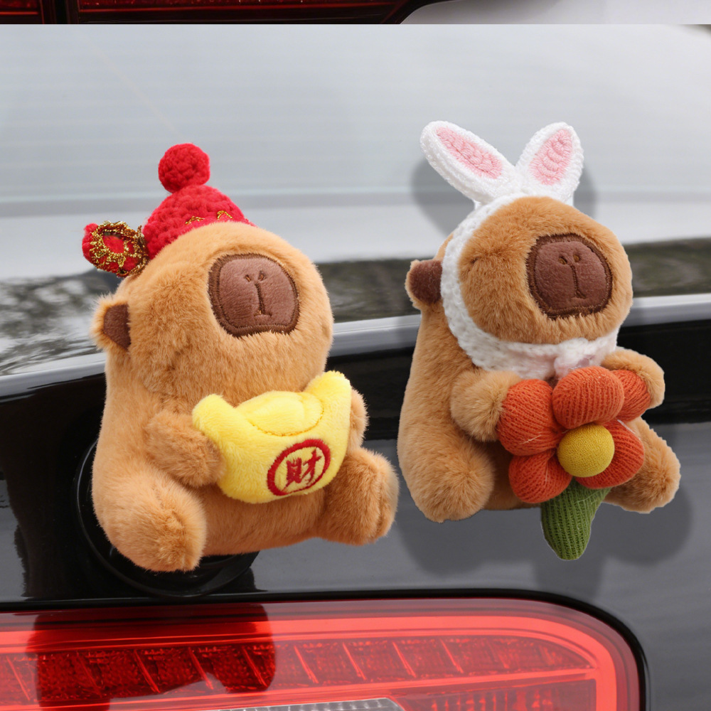 Aplicable para Tesla accesorios de cola de automóviles muñecas pegatinas de automóviles de muñecas Capibara clips muñecas accesorios de automóviles exteriores