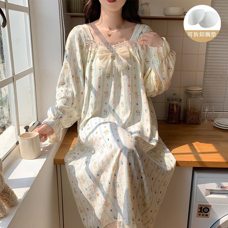 雲の綿のパジャマの女性の春と秋の胸のパッドの長袖の眠りのスカートの甘い王女の風のゆったりしているレースの家の服|undefined