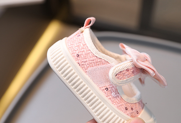 Per bambini 2024 Primavera e Autunno Nuova edizione coreana casual Scarpe con bocca quadrata in tela per ragazza 1-3 anni_voghion.com