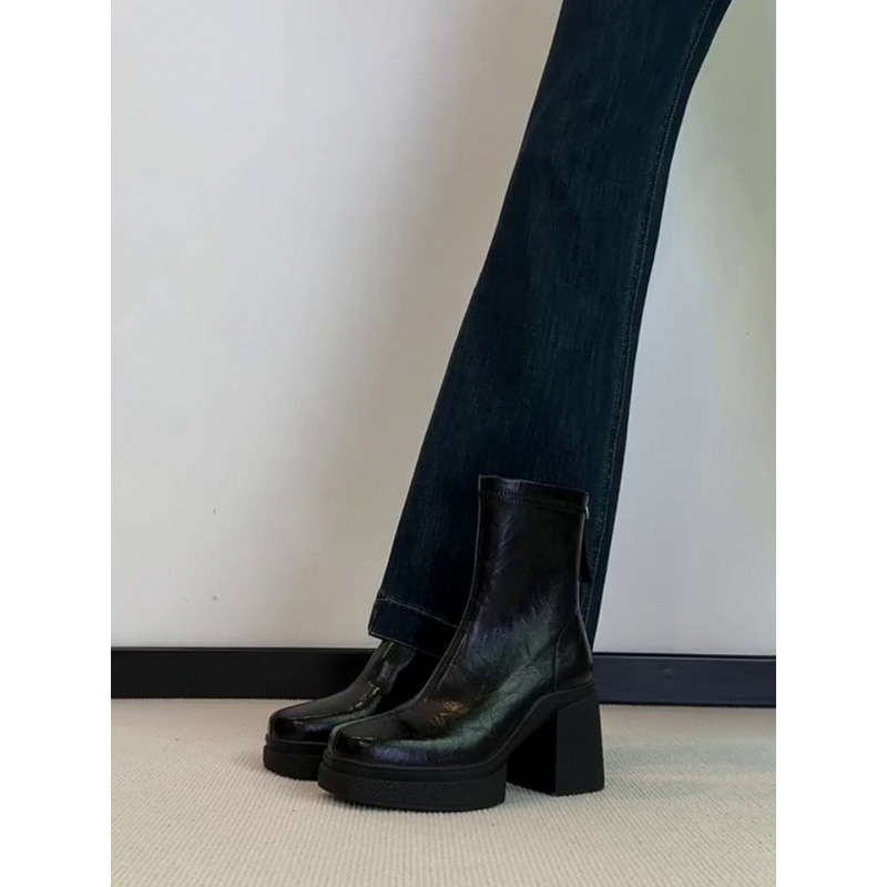 Soft Leather Version ~ Soft Leather Square Toe High Heel Slim Boots 2025 Autumn and Winter New Thick Heel French Short Boots Women's Boots