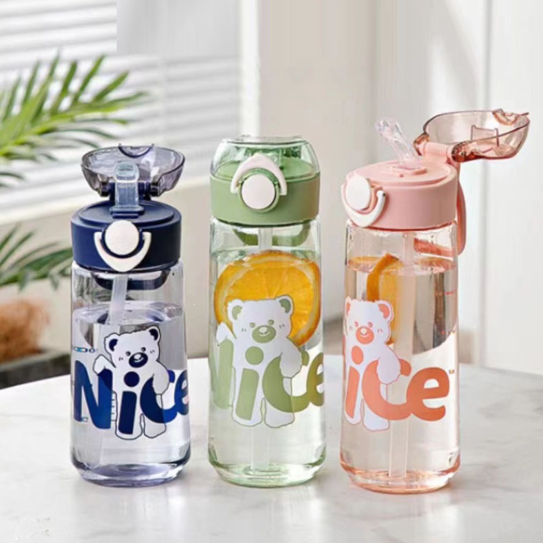 Taza de agua de bebés de bebés