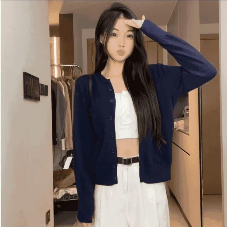 【现货】春秋软糯亲肤韩版宽松慵懒风时髦百搭打底针织开衫上衣|undefined