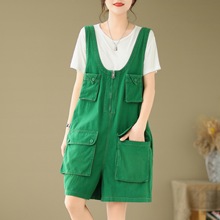 �¿��ǹ�ɫţ�б���ѝŮ�ķ�ѝ��ѝ�Ӽ�ɫ�B�wѝ���bŮʿ���eѝ��