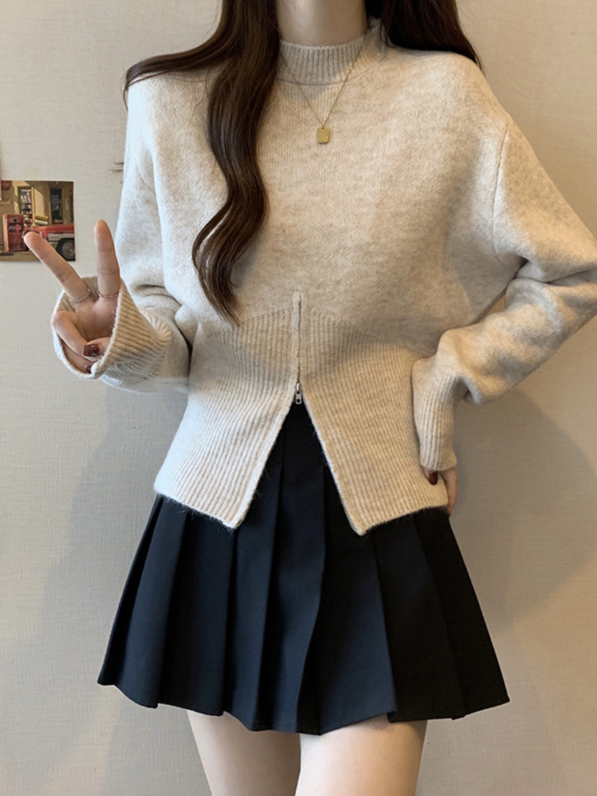 플러스 사이즈 통통녀 하프 하이 칼라 니트베이스 셔츠 여자 겨울 두꺼운 스웨터 내부 지퍼 불규칙한 쇼트 탑