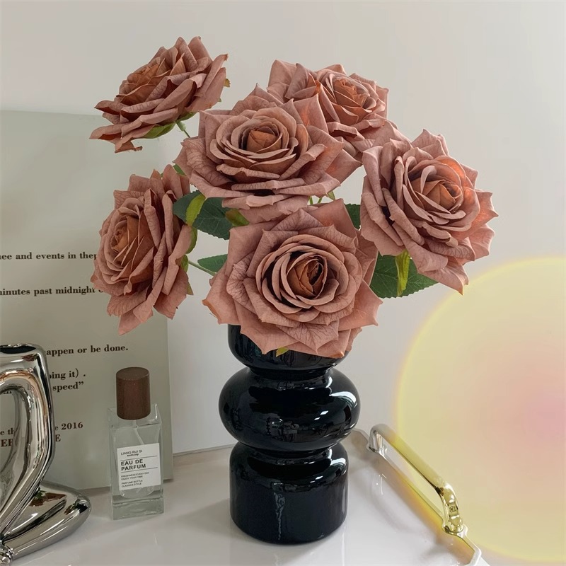 Café / Relieve + Vaso de ondas negras