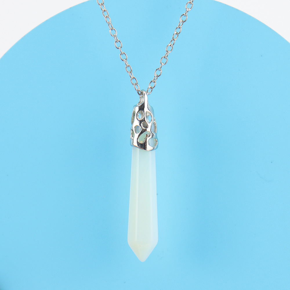 Retro Leaf natural stone Inlay Agate Pendant Necklace 1 Piece