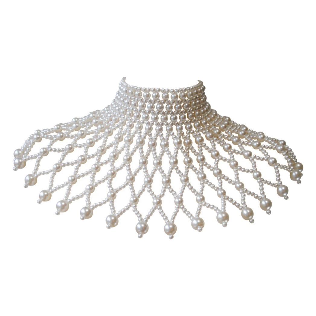 Collar europeo y americano Joyas transfronterizas Chal de perlas de alta calidad Tejido a mano Temperamento hueco Decoración de pecho en forma de abanico Cadena de cuerpo