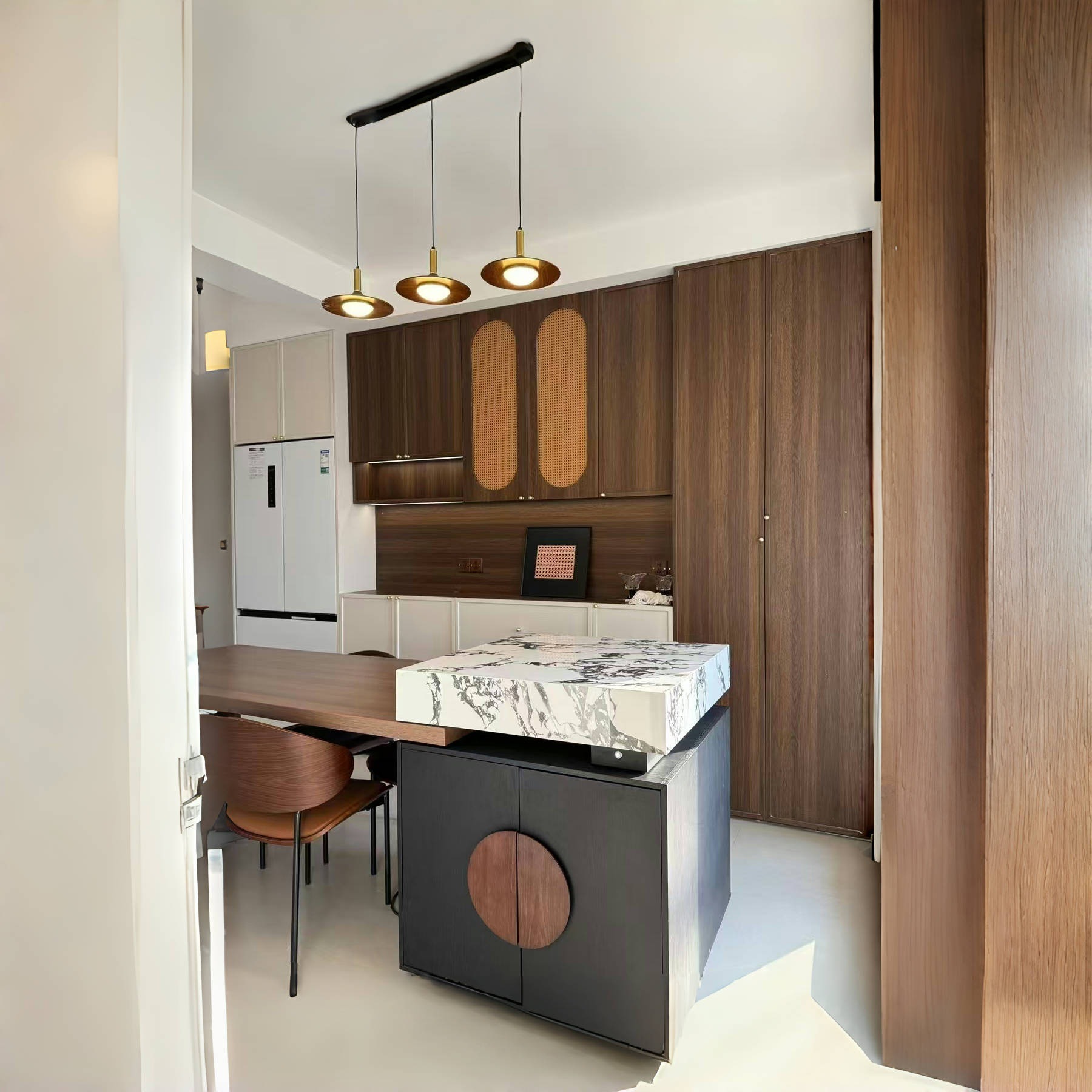 Whole House Customization Source Factory Bedroom Wardrobe French Light Luxury Cabinet European Pine Board Solid Wood Wardrobe Storage Cabinet Factory