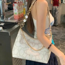 �ܼ�2025�¿���ɫLaurel���˰������ϻ�Ҹ�°��μ�б���Ů����Ƥ