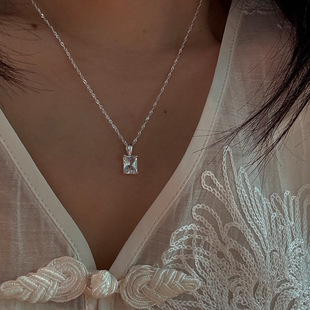 925���y���¹���Ů���yɫ��͸������ˮ����p�ݾ����i���0548G