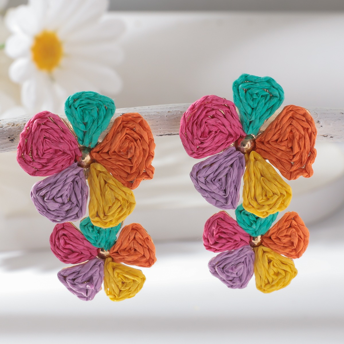 1 Pair Vacation Simple Style Flower Raffia Drop Earrings display picture 7