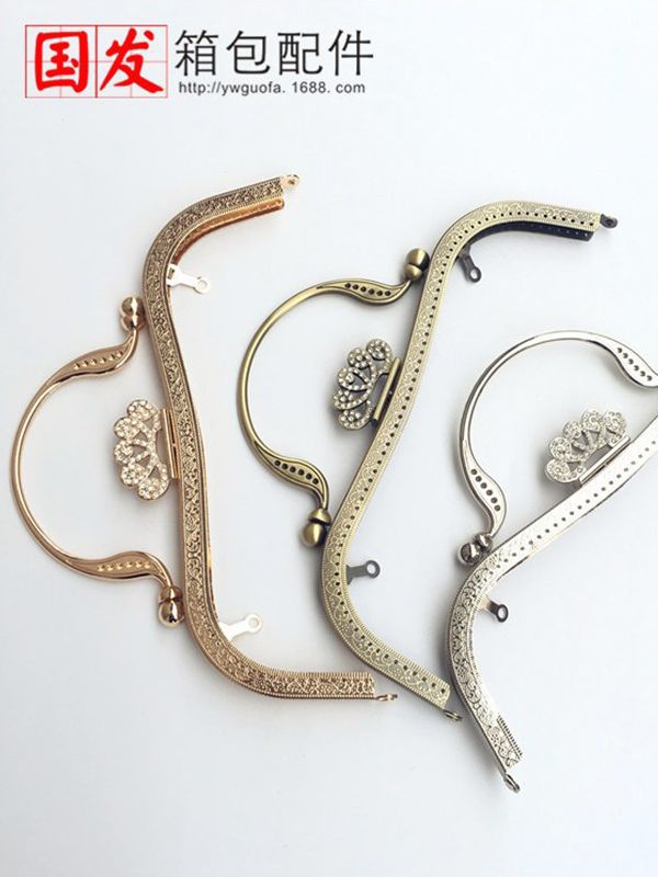 27cm cintura cóncava diamante corona de hoja de arce mano oro plateado oro claro