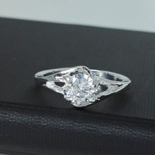 ��Ʒ �n��悵�֮���ʯ��ָ�Ͻ�����İ˼��ʯ��ָ���l