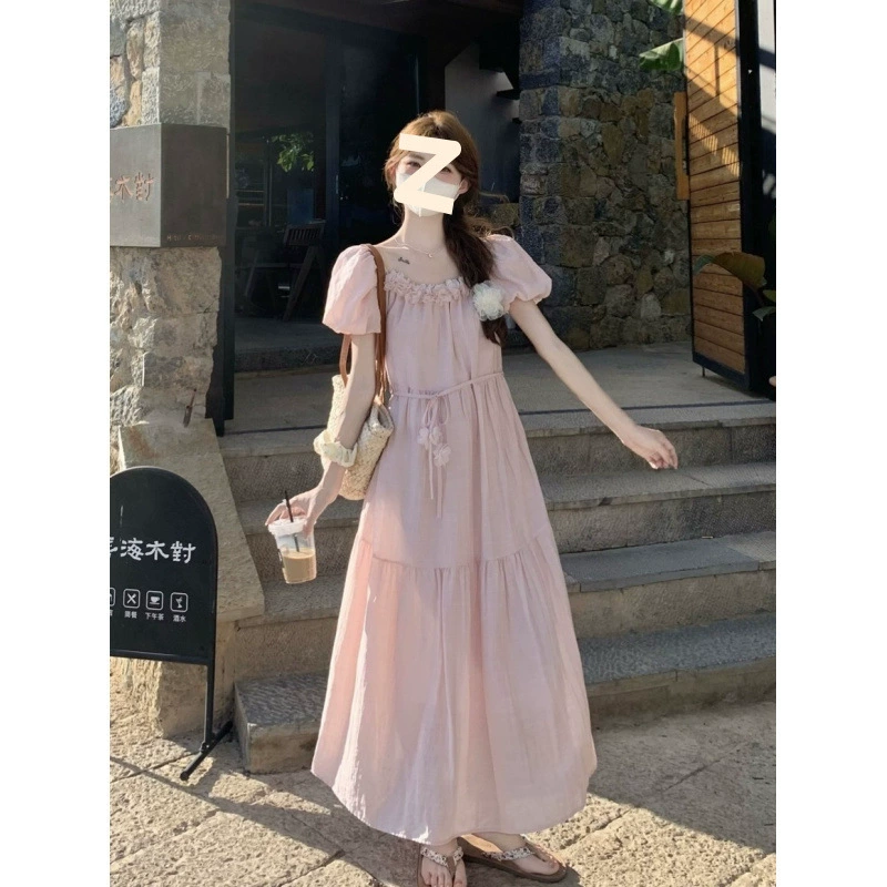 2025 новое летнее кружевное красивое цветочное платье женское тонкая талия французская темпераментная длинная юбка курортный стиль