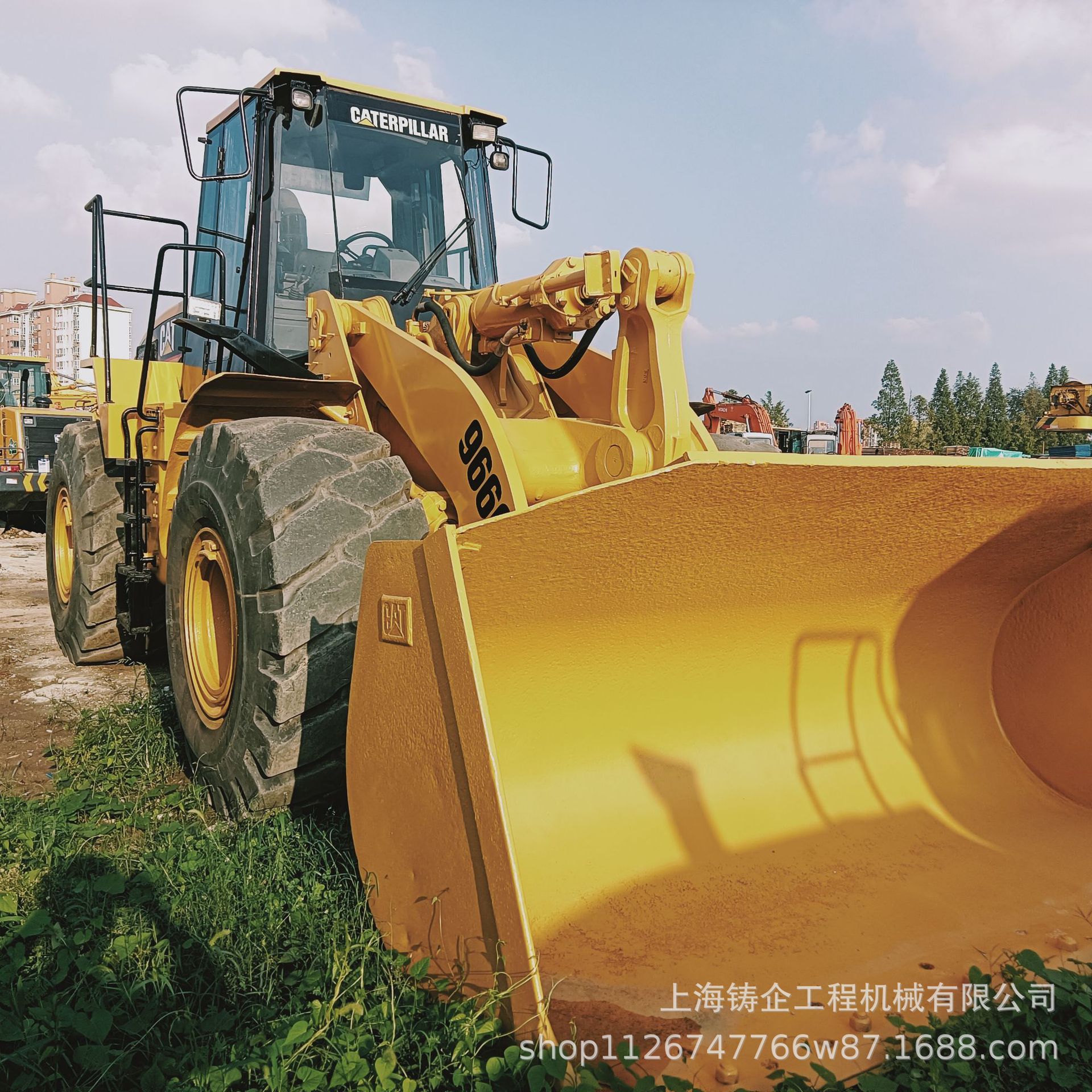 Caterpillar 966G 卡特彼勒轮胎式装载机械前卸式铲车