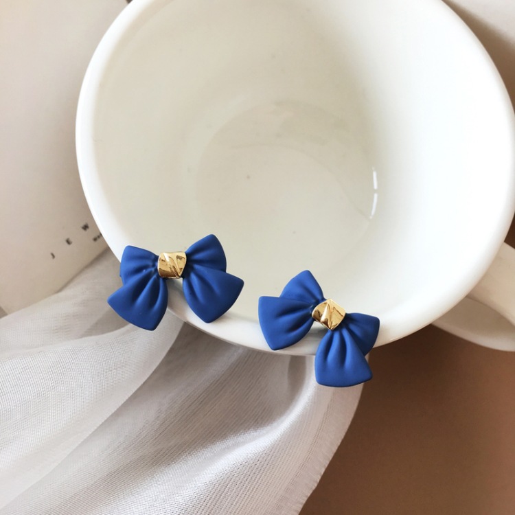 Simple Blue Bow Alloy Earrings Wholesale display picture 1