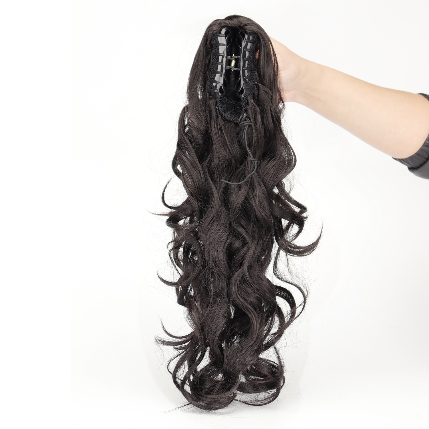 Europeos y estadounidenses explotaron pelucas de cola de caballo para mujeres agarrando clip de pelo rizado simulación de cabello natural cola de caballo