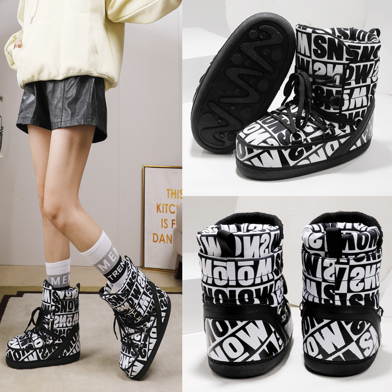 Botas de nieve de felpa gruesa hasta la pantorrilla, estilo celebridad de internet, para esquí de invierno, talla grande, transfronterizas, distribución de botas espaciales