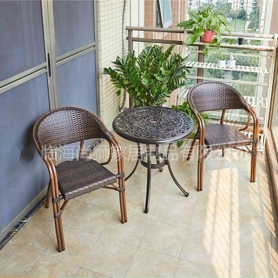 silla de caña de ocio al aire libre patio al aire libre jardín tecnología de fundición a presión impermeable anticorrosión al aire libre mesa y silla de aluminio fundido combinación