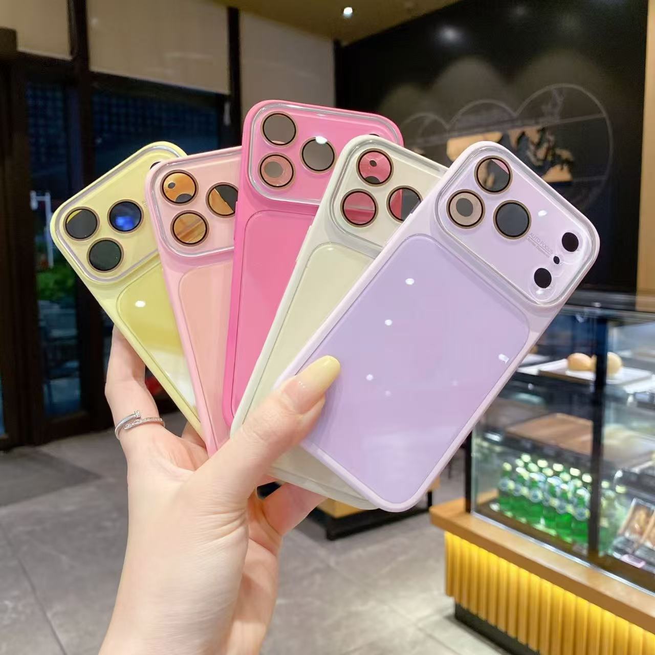iPhone 17 Pro Max üçün rəngli şüşə telefon qabığı
