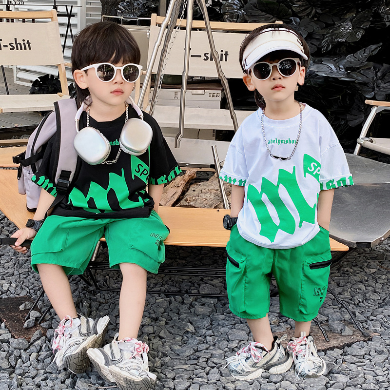 7946 traje de verano para niños pequeño y mediano estilo delgado coreano casual de manga corta de dos piezas para bebés estilo de verano ropa para niños guapos