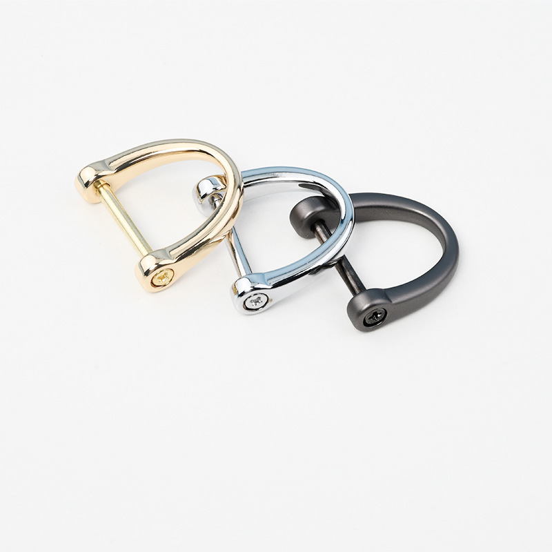 Neutral 17m Metal Horseshoe Buckle Car Keychain Zinc Alloy Craft Bag Pendant Key D Buckle Spot Wholesale
