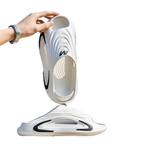 2025 New Summer Men's Outdoor Slippers Non-slip Thick Insole Pressure Sensitive High-end One-piece Sports Slippers for Men