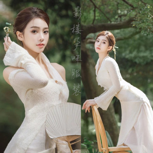 Photo Studio New Photo Photography Art Photo Theme Exterior Shooting Clothing Personality Fresh Soft Yarn Hanging Neck Dress