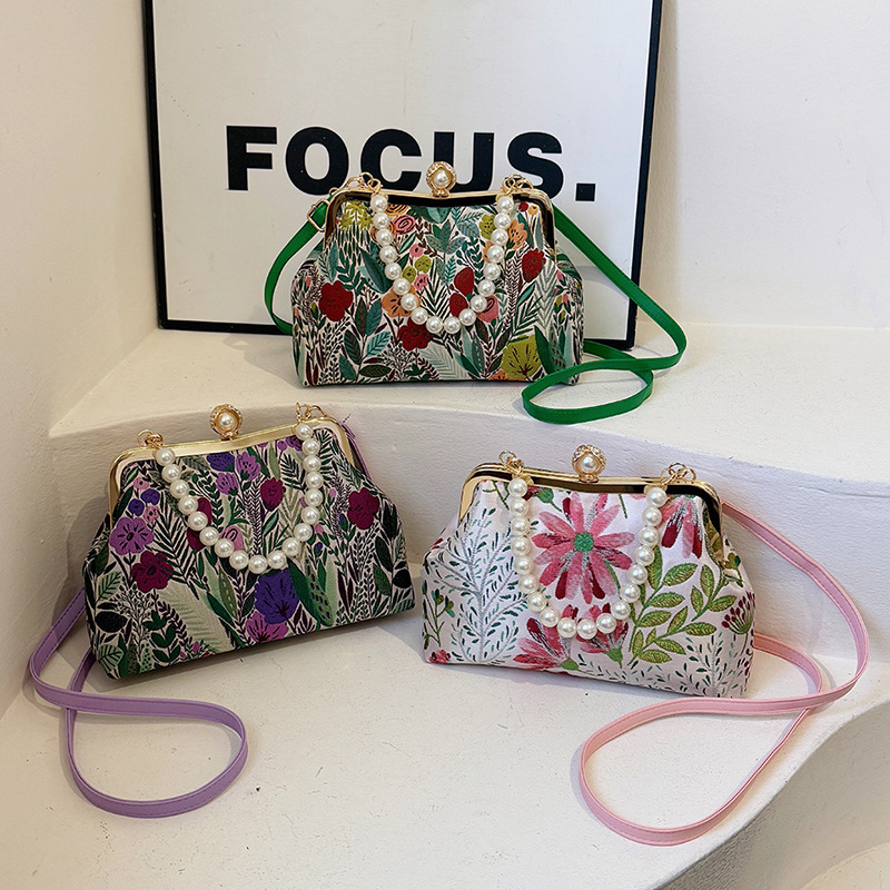 2025新中国式花刺繍斜めショルダーバッグバックルデザイン真珠チェーンハンドバッグ質感高級レディースバッグ|undefined