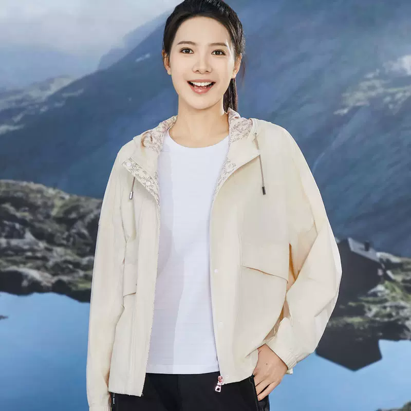 轻薄风衣外套女 夏季跑步旅游露营防水连帽防晒单衣 源头工厂批发