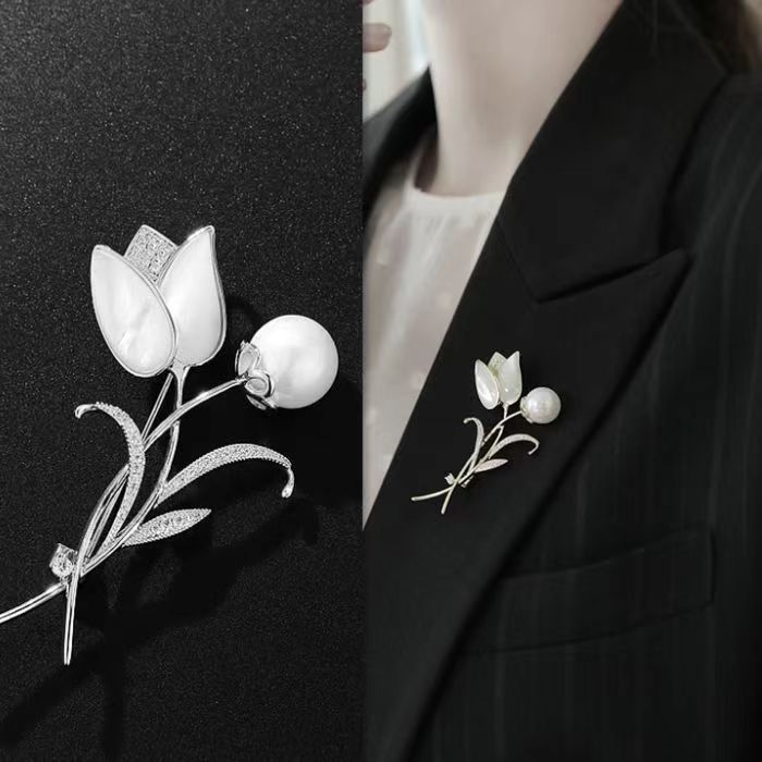 Broche émaillée style chinois avec phoenix et strass dégradé_voghion.com