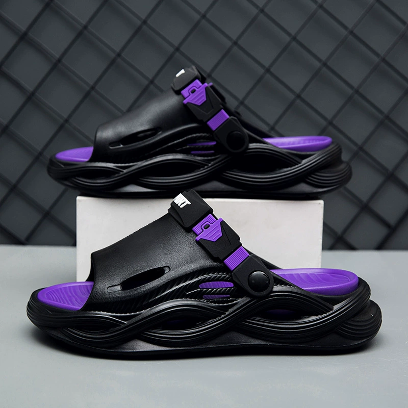 Тапочки нового стиля 2025, летняя верхняя одежда, нескользящая мужская пляжная обувь для вождения на открытом воздухе, сандалии двойного назначения большого размера, которые кажутся, будто вы наступаете на дерьмо